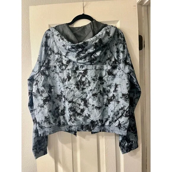 Onzie Breakaway Zip Jacket - Picture 8 of 8